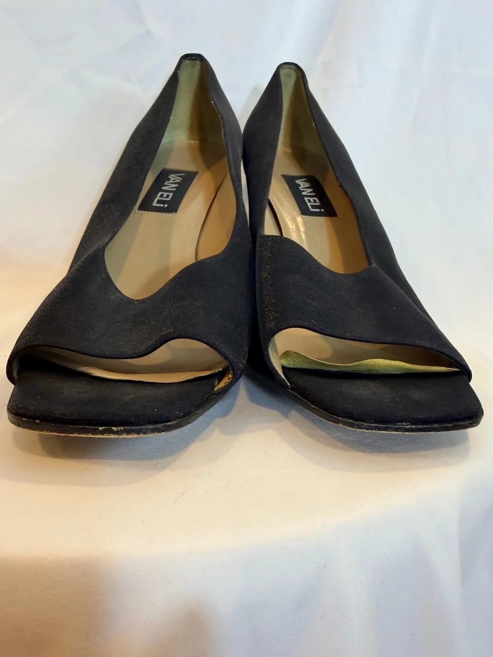 Vaneli Black Fabric Peep Toe Dress Pumps Heels Size 11